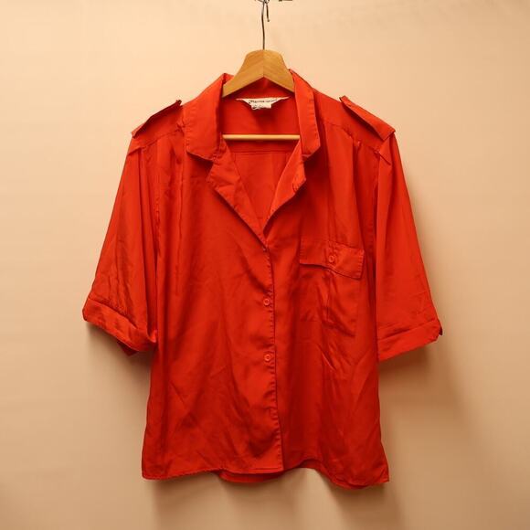 Sheridan Square Red Blouse Shoulder Tabs Short Sleeves Button Front Size 16 - Picture 2 of 13